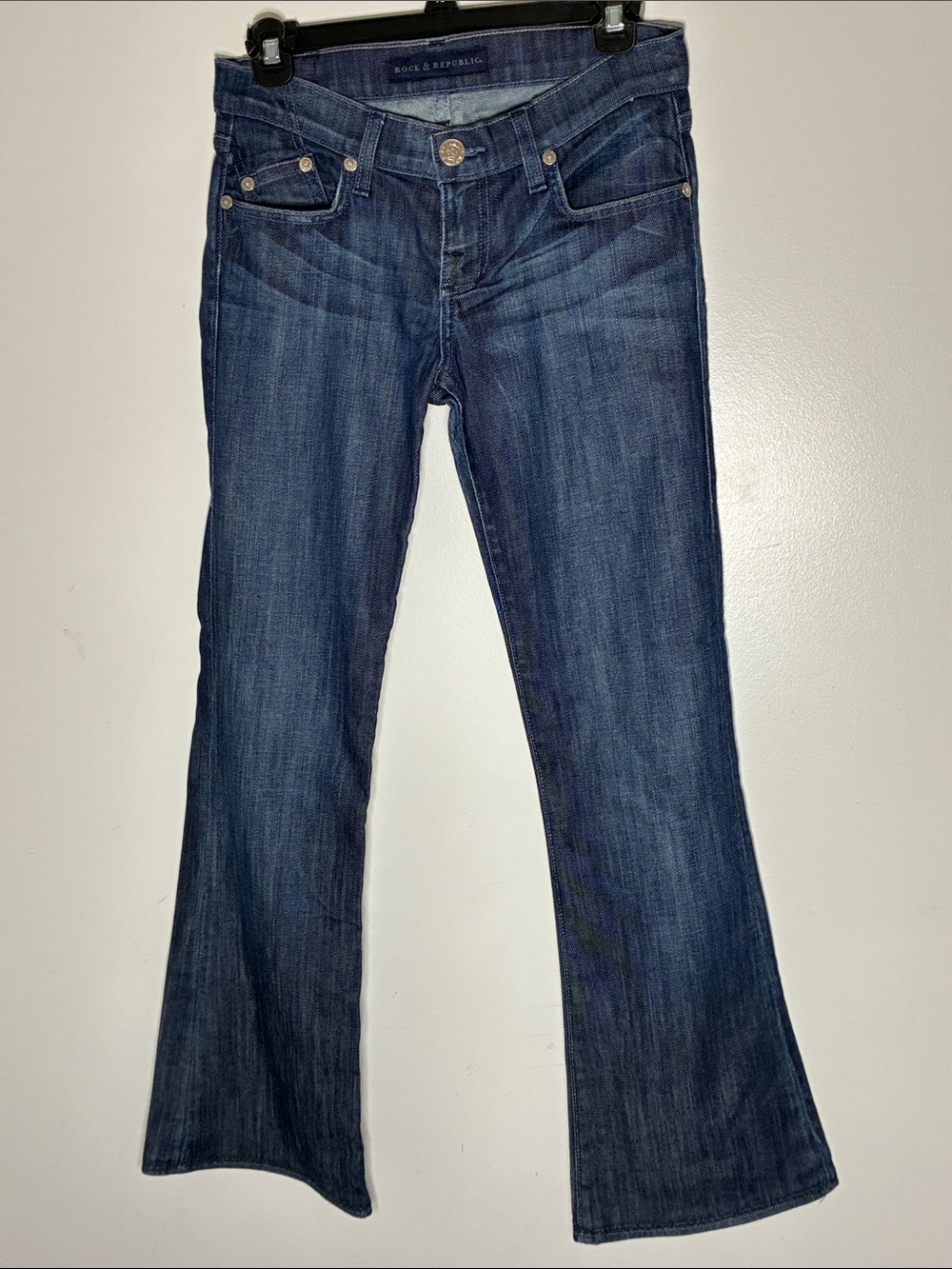 Rock & Republic Y2K Dark Wash Flare Jeans Pink Embroidered Pocket Denim
26